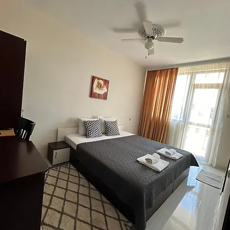 Guest house Zoya *