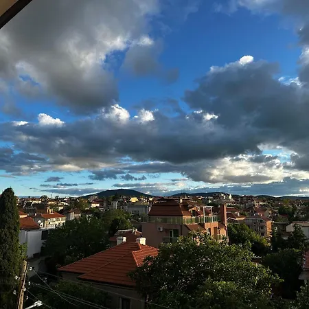 בית הארחה Zoya צ'רנומורץ