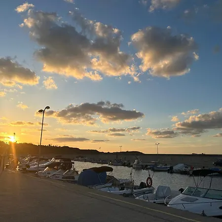 Zoya 3* צ'רנומורץ