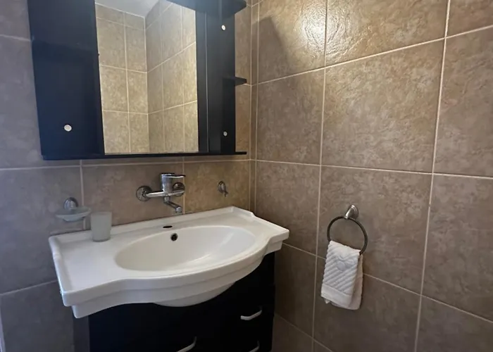 Πανσιόν Zoya 3*