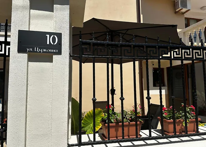 Zoya Πανσιόν 3*